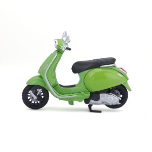 1:18 Vespa Sprint 150 ABS 2018 with stand - Green - Image 8