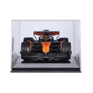 1:24 F1 2024 - McLaren MCL38 #4 Lando Norris in Acrylic Box - Image 12
