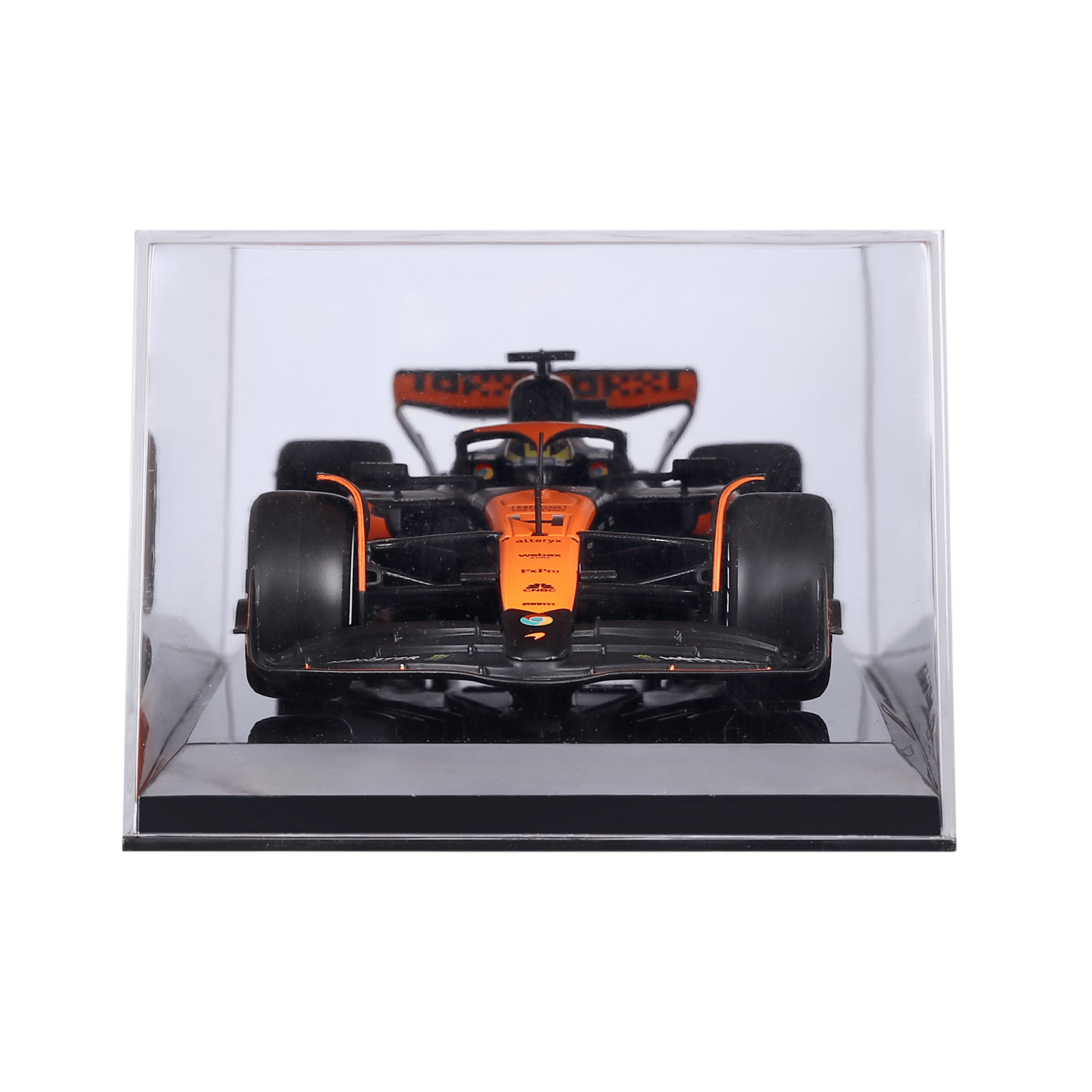 1:24 F1 2024 - McLaren MCL38 #4 Lando Norris in Acrylic Box - Image 12