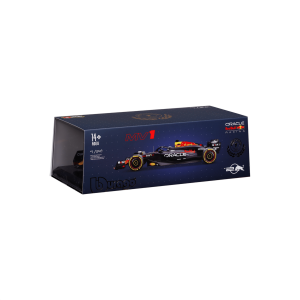 1:24 F1 2024 - Oracle Red Bull Racing RB20 #1 Max Verstappen in Acrylic Box - Image 12