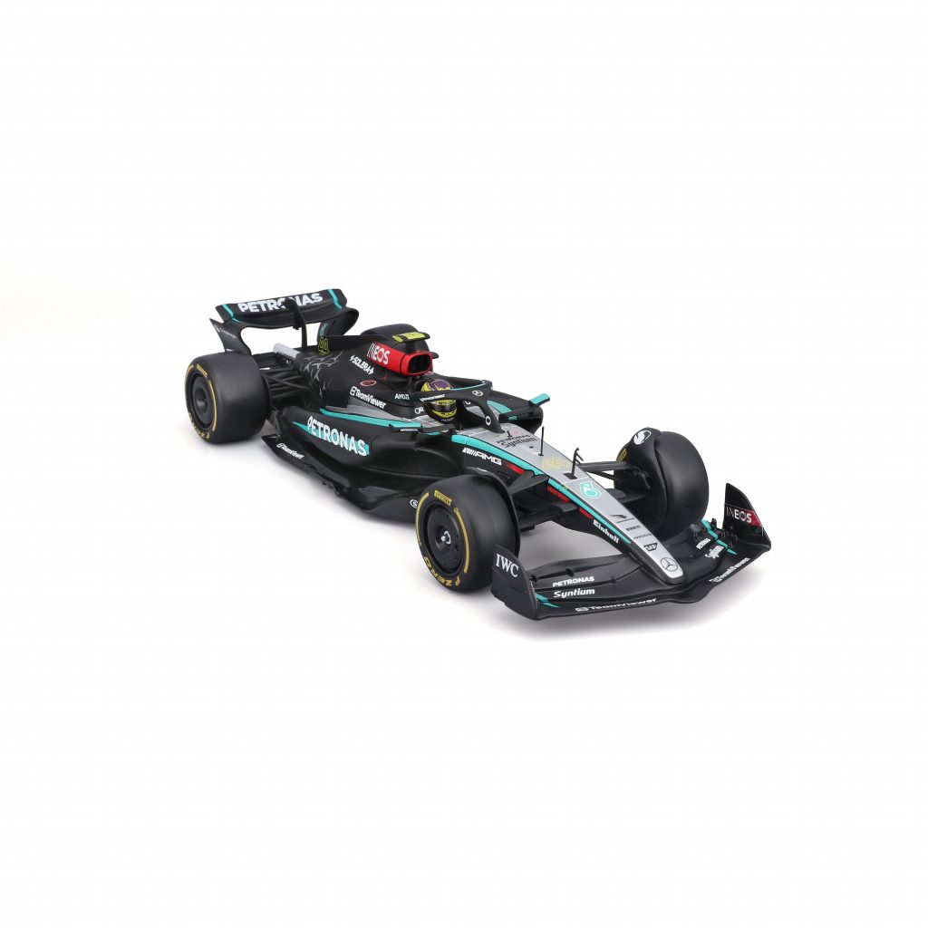 1:24 F1 2024 - Mercedes-AMG W15 #44 Lewis Hamilton in Acrylic Box