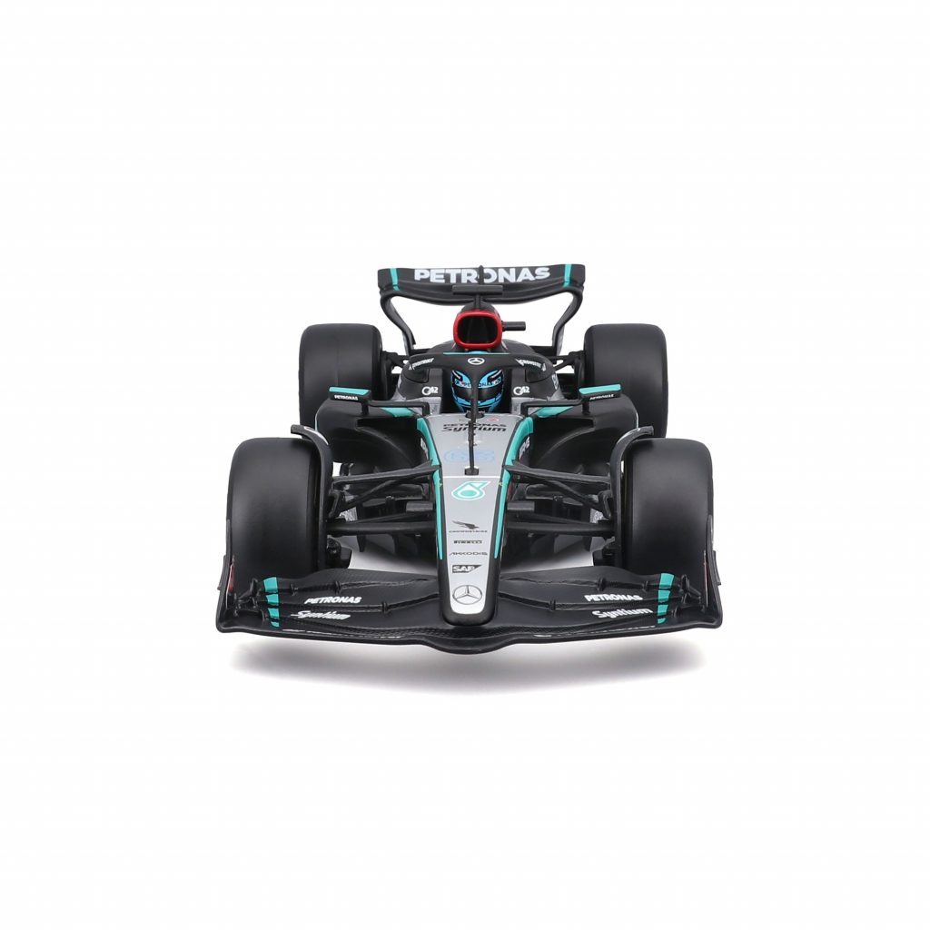 1:24 F1 2024 - Mercedes-AMG W15 #63 George Russell in Acrylic Box