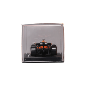 1:43 F1 2025 - McLaren MCL39 #81 Oscar Piastri in Acrylic Box - Image 12