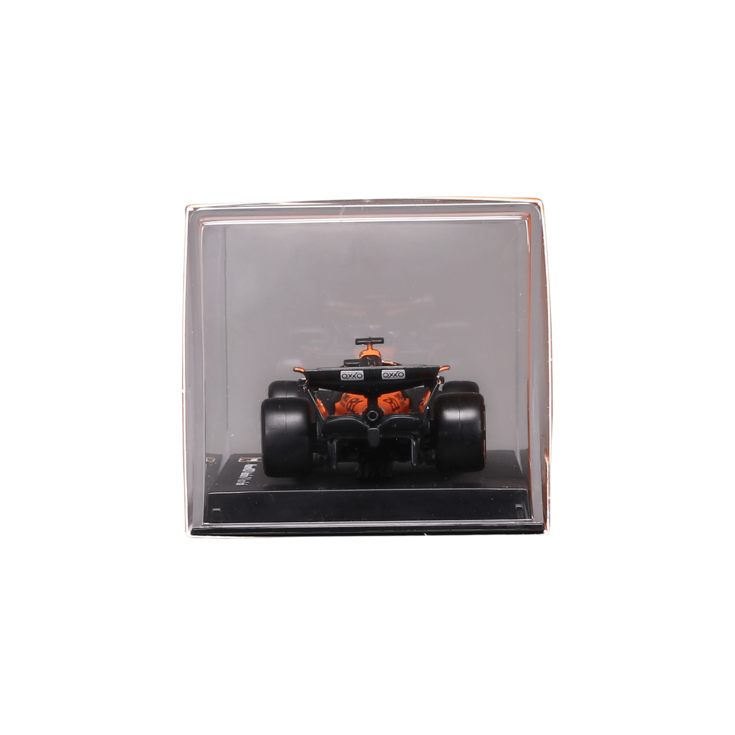 1:43 F1 2025 - McLaren MCL39 #81 Oscar Piastri in Acrylic Box - Image 12