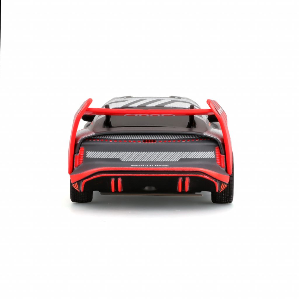 1:43 Bburago - Audi S1 E-Tron Quattro in Acrylic Box