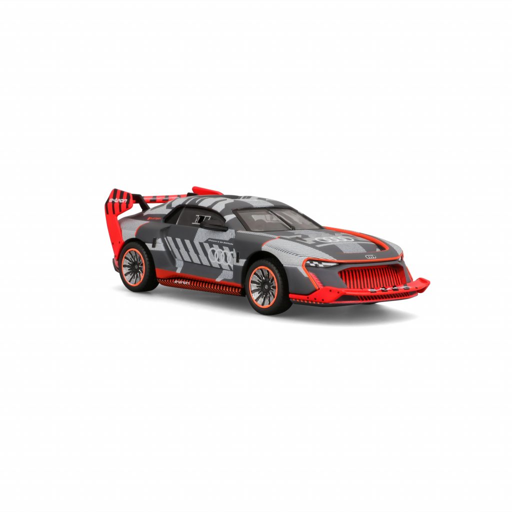 1:43 Bburago - Audi S1 E-Tron Quattro in Acrylic Box