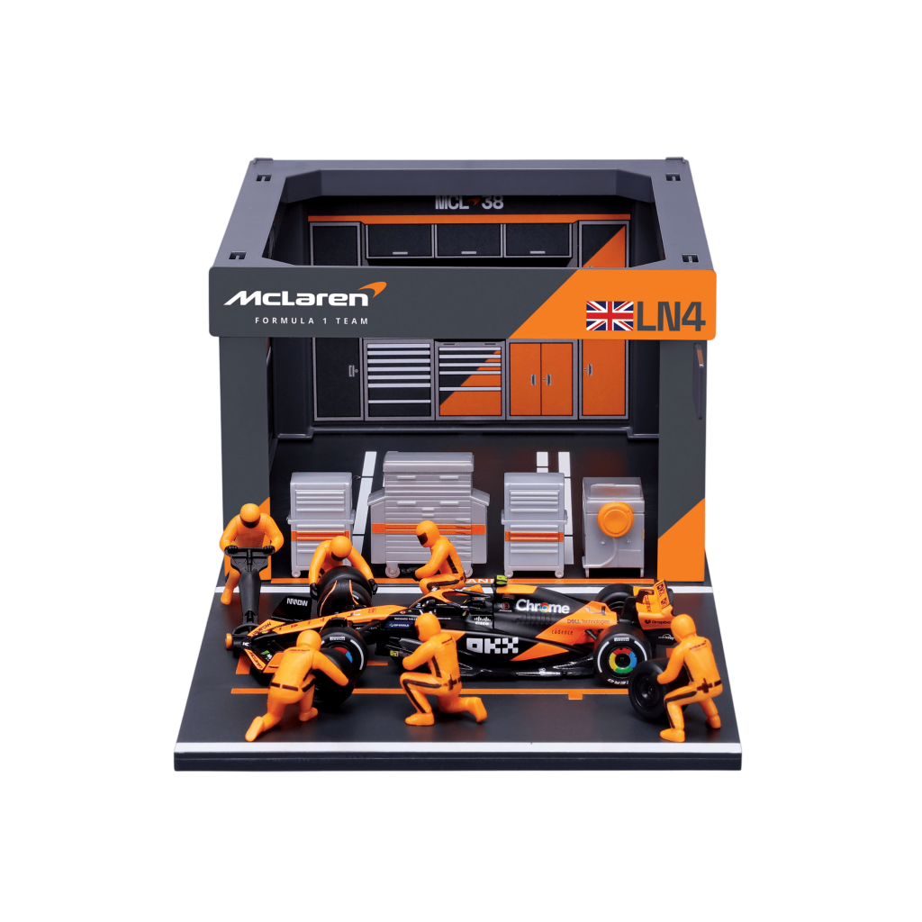 1:43 F1 2024 Pit Pass - McLaren F1 MCL38 #4 Lando Norris