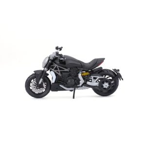 1:18 Bburago Motorcycle – Ducati Xdiavel S - Image 4