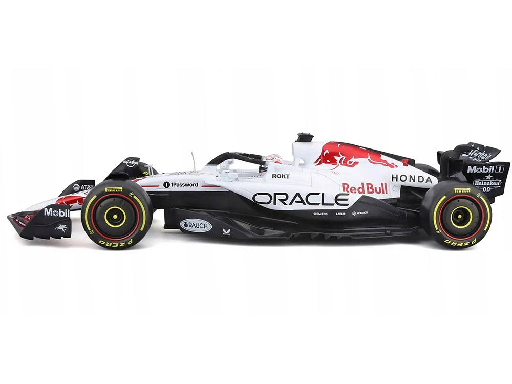 1:64 F1 2025 - Oracle Red Bull Racing RB21 Special JapaneseGP Livery #1 Max Verstappen in Acrylic Box