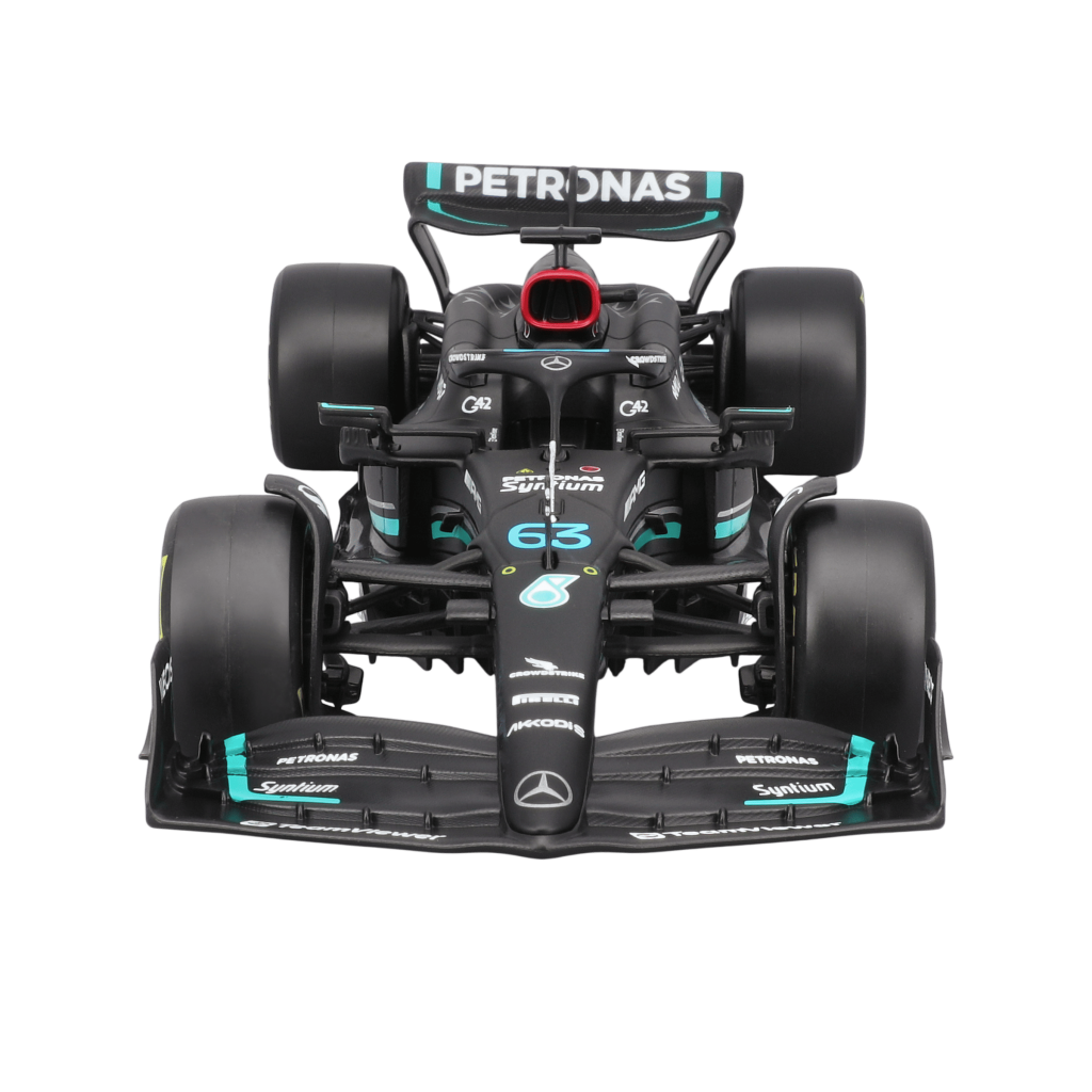1:24 F1 2024 with Figure - Mercedes-AMG W14 #63 George Russell