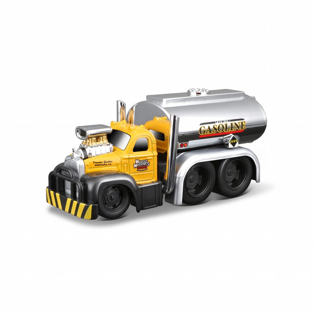 1:64 Muscle Machines Work Rigs - Assorted