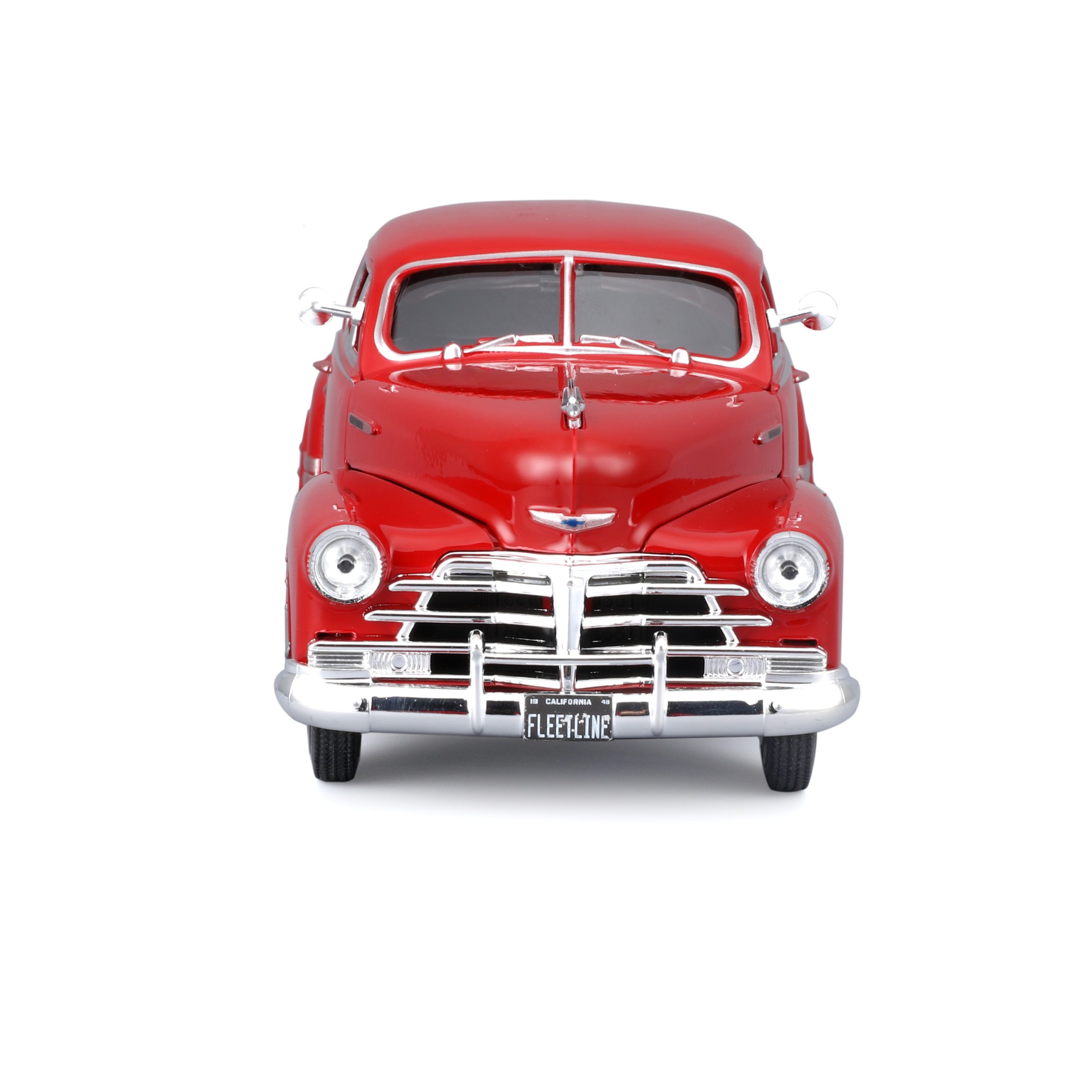 1:24 Maisto Special Edition – 1948 Chevrolet® Fleetline Aerosedan - Red in Window Box - Image 5