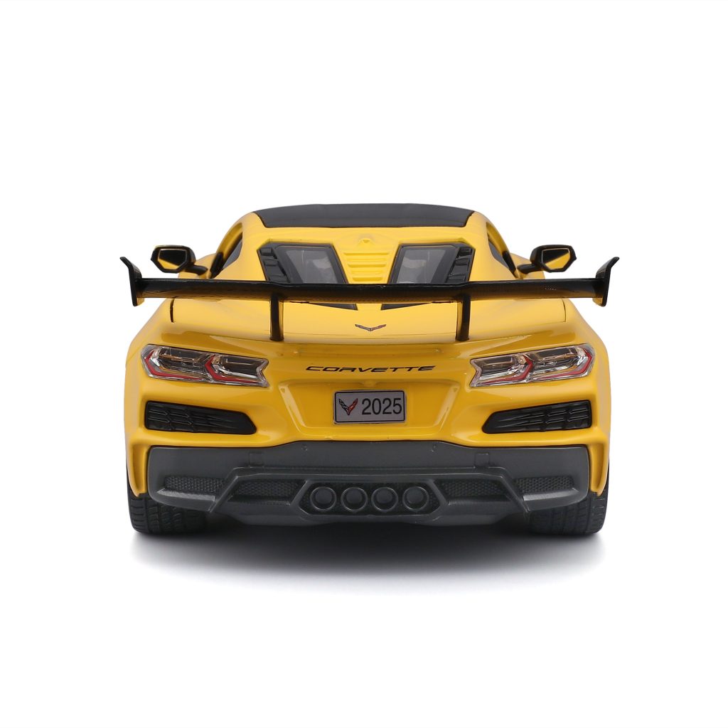 1:24 Corvette ZR1 Coupe - Yellow in Window Box