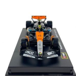 1:43 F1 2025 - McLaren MCL39 Special BritishGP Livery #4 Lando Norris in Acrylic Box - Image 6