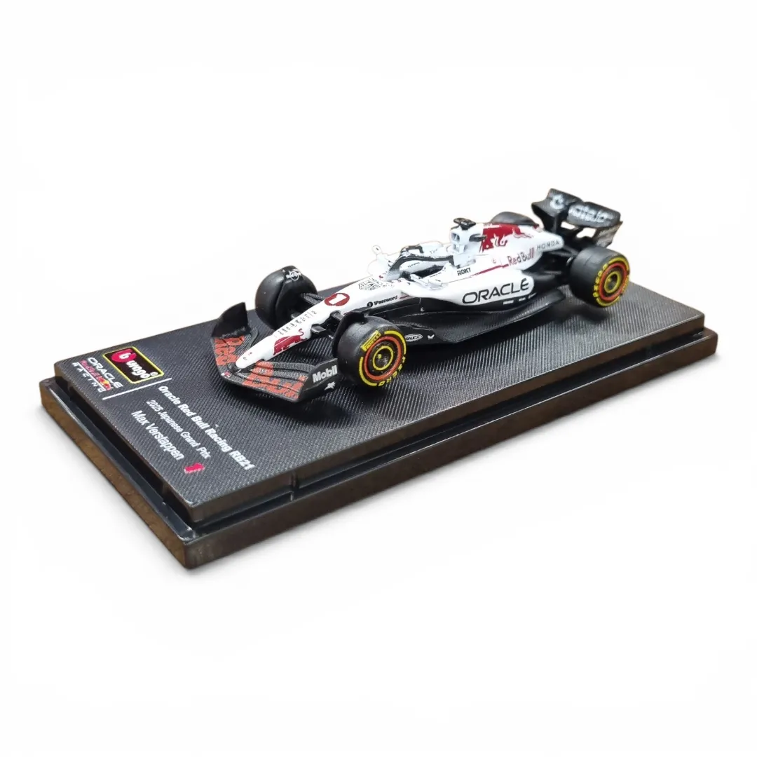 1:64 F1 2025 - Oracle Red Bull Racing RB21 Special JapaneseGP Livery #1 Max Verstappen in Acrylic Box - Image 1
