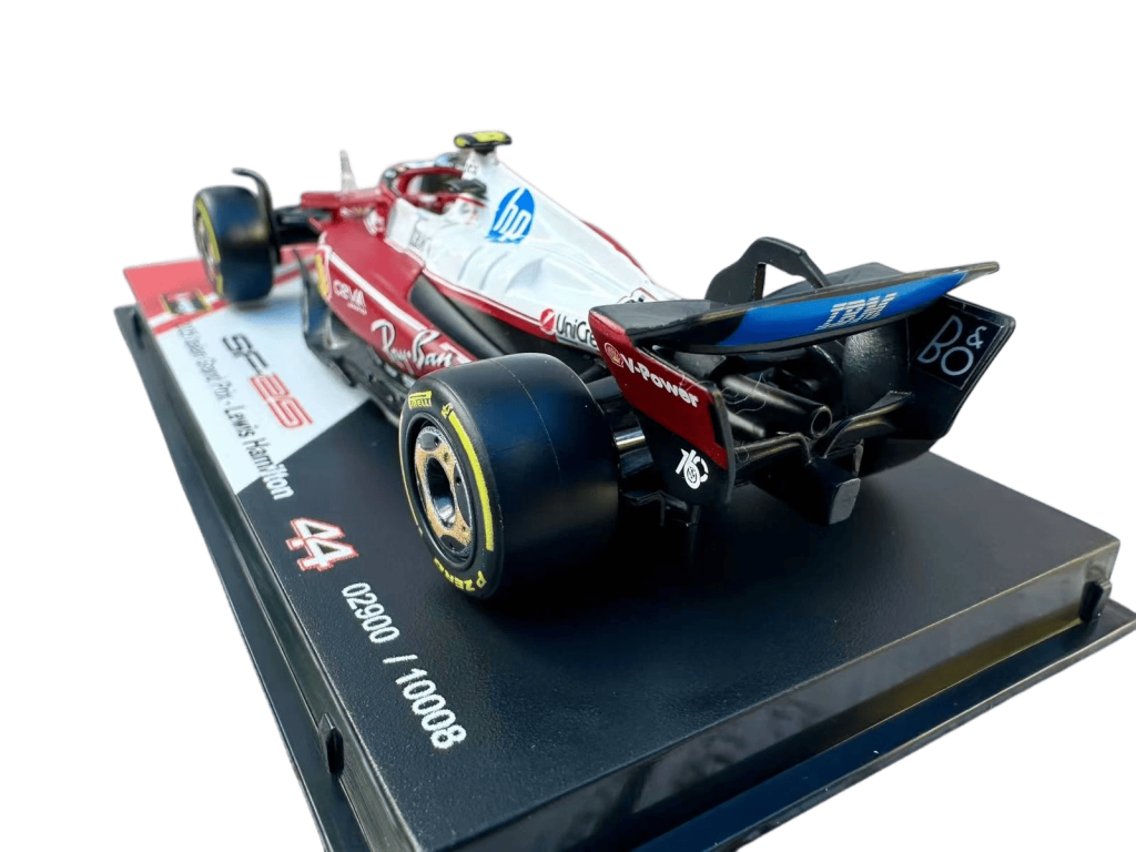 1:43 F1 2025 - Ferrari SF25 Special MonzaGP Livery #44 Lewis Hamilton in Acrylic Box Special Stand